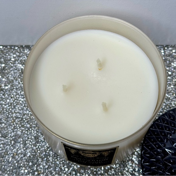 Bath & Body Works 3 Wick Candle Diamond of the Season Bridgerton Collection NWT - Picture 4 of 5